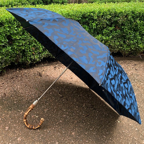 Bamboo Handled Umbrella in Camo Navy