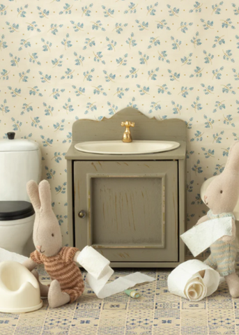 Little Friends Bathroom Sink