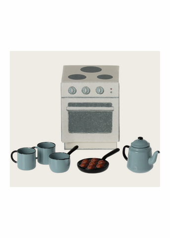 Little Friends Madam Blue's Favorite Treats