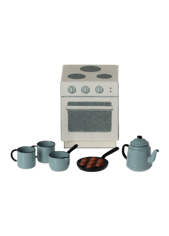 Little Friends Madam Blue's Favorite Treats