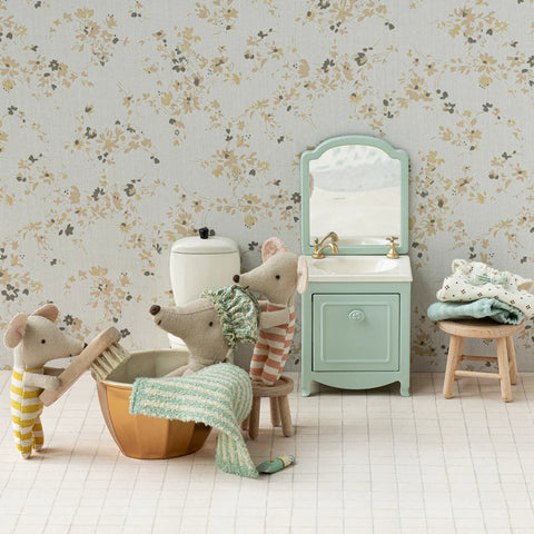 Big Sister Mouse In A Matchbox In White PJ's