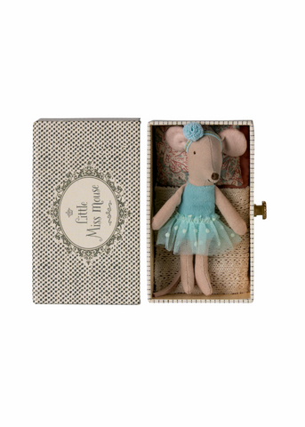 Little Sister Dance Mouse in a Daybed in Blue