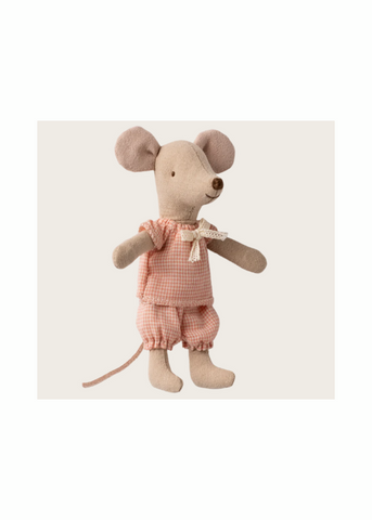 Little Sister Mouse in Matchbox