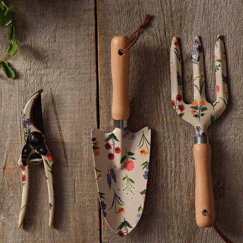 Garden Study Gardening Tool Set