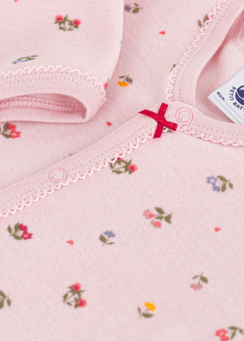 Little Flowers Print Long Sleeve Velour Front Snap Footie in Dusty Pink