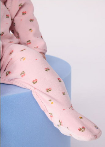 Little Flowers Print Long Sleeve Velour Front Snap Footie in Dusty Pink