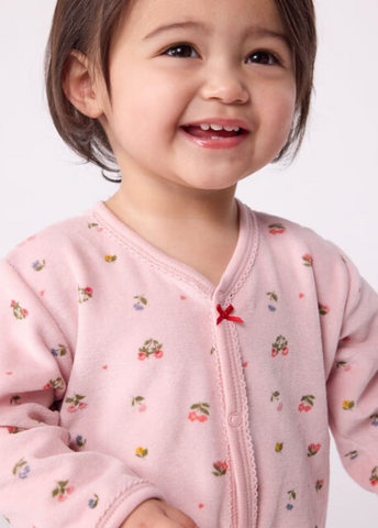 Little Flowers Print Long Sleeve Velour Front Snap Footie in Dusty Pink