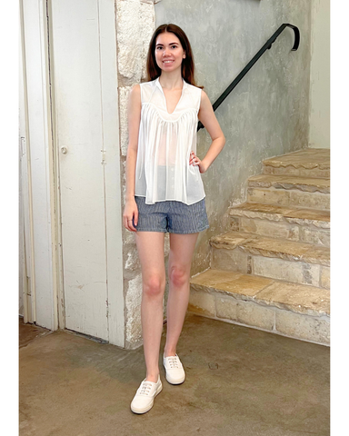 Chase Sleeveless Yoked Top In Marshmallow