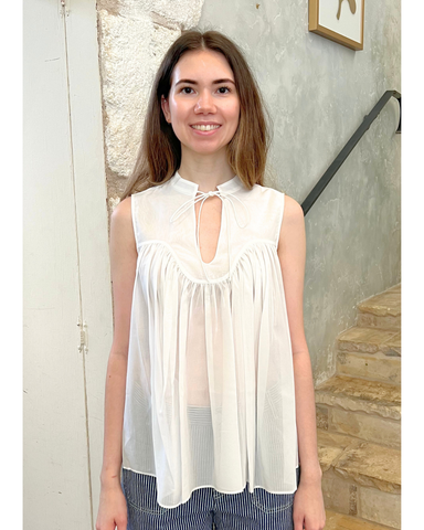 Chase Sleeveless Yoked Top In Marshmallow