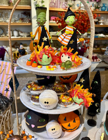 Mini Witch Surprise Ball