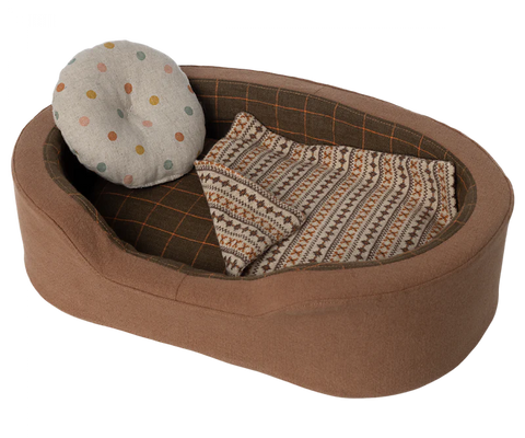 Oval Puppy Dog Bed