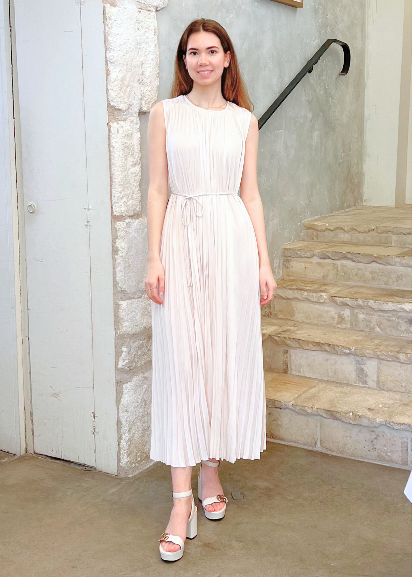Fianna Pleated Sleeveless Midi Dress in Cowrie