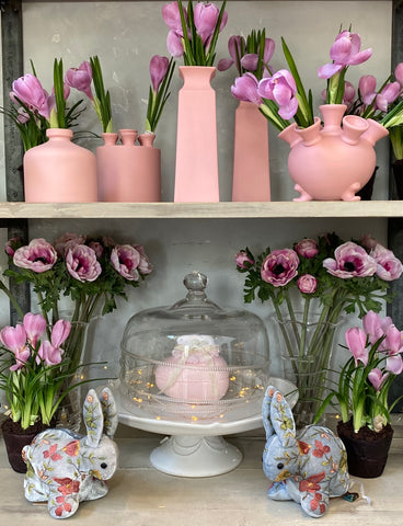 Footed Round Porcelain Tulipiere Vase in Matte Pink
