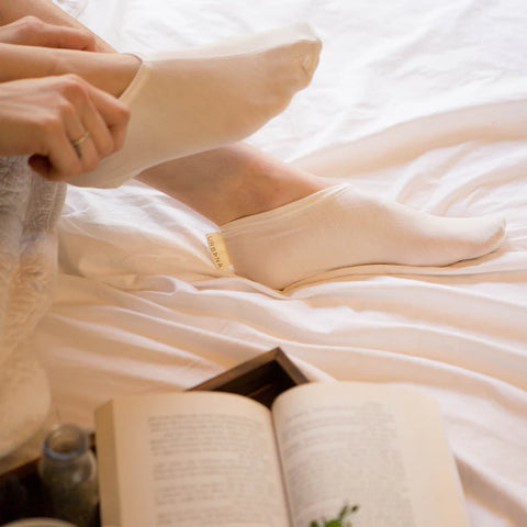 Spa Prive Moisturizing Socks