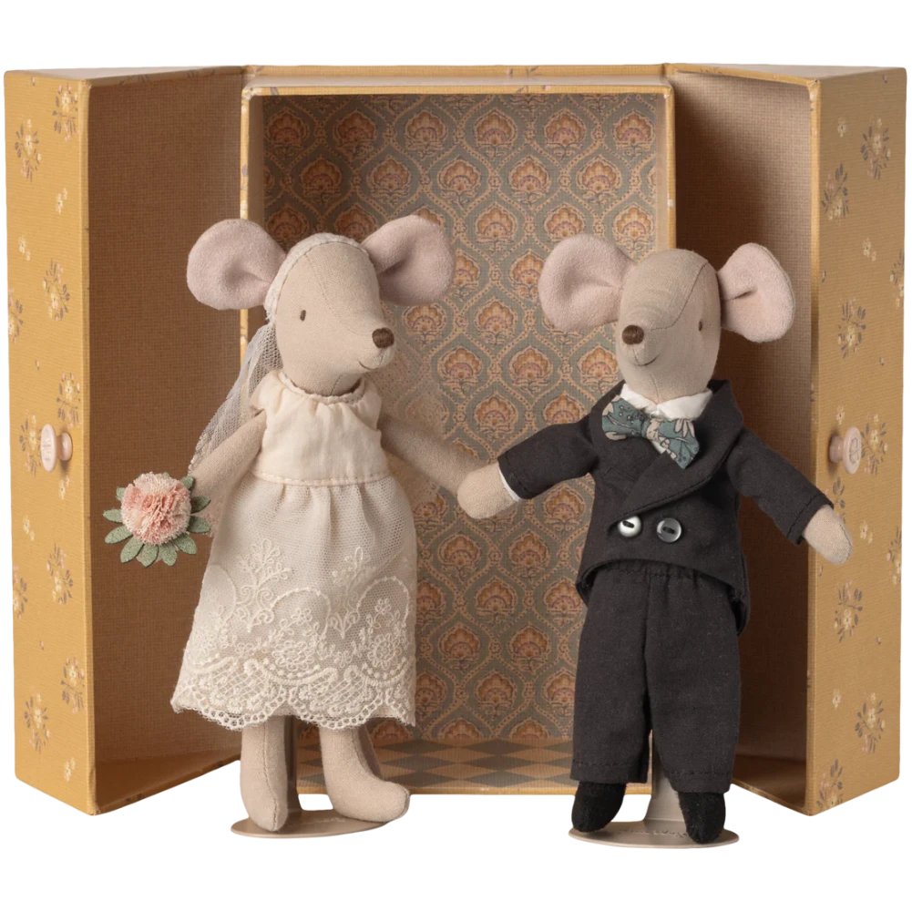 Wedding Mice Couple In Box