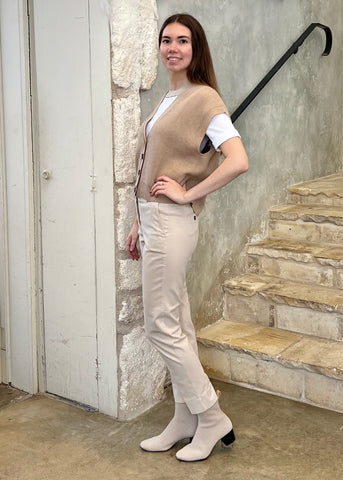 Wool Cashmere Blend Knit Vest with Lurex Stitching in Amber Beige