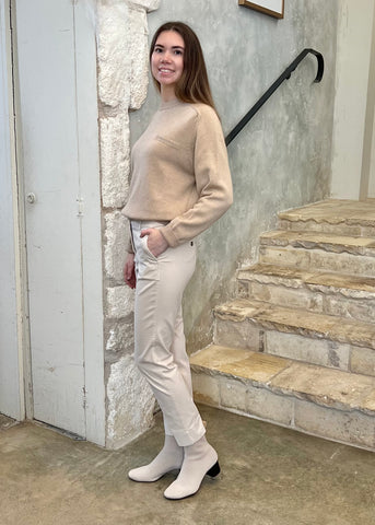 Long Sleeve Silk Cashmere Blend Knit Sweater with Chain Detail in Amber Beige