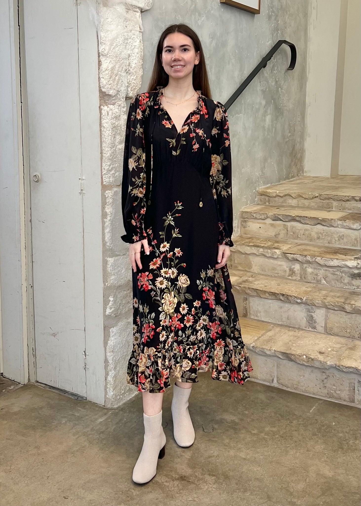 Jolie Floral Print Long Sleeve Midi Dress in Black/Multi