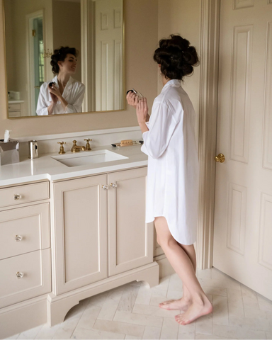 Vandy Scallop Edge Long Sleeve Nightshirt in Pink
