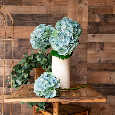 Real Touch Hydrangea Stem in Green Mist
