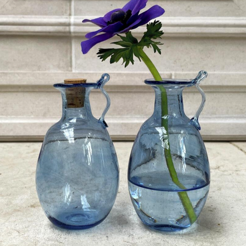 Amour Avec Anse Vase in Light Blue