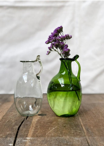 Amour Avec Anse Vase in Clear Glass