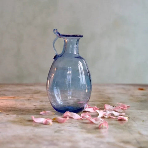 Amour Avec Anse Vase in Light Blue