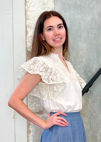 Jolie Flutter Sleeve Top in Pristine