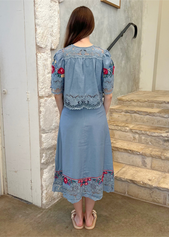 Rosaline Embroidery Half Sleeve Tie Front Top in Blue