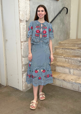 Rosaline Embroidery Half Sleeve Tie Front Top in Blue