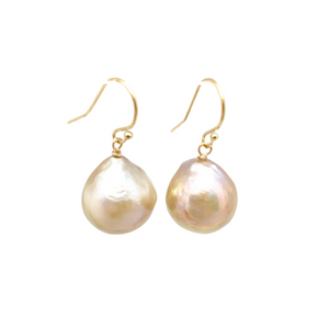 Kate Baroque Pearl Earring in Champagne