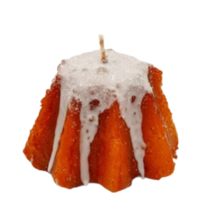 Iced Petite Pandoro Pastry Candle