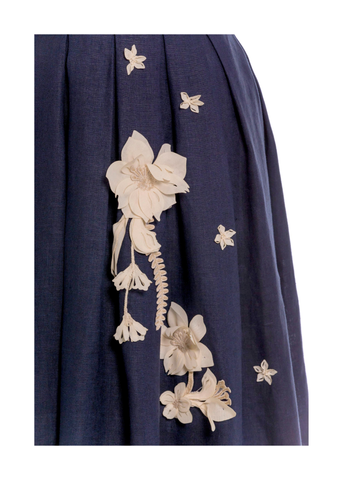 Sula 3-D Floral Applique Spaghetti Strap Maxi Dress in Cauca