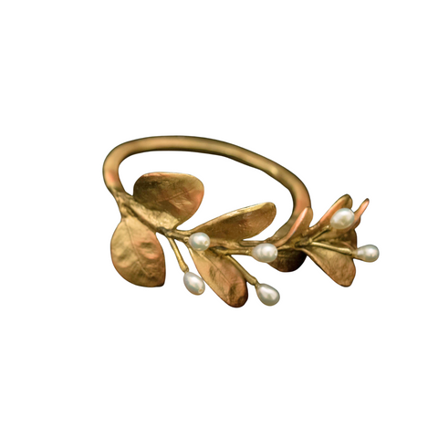 Boxwood Metal Napkin Rings in Brass