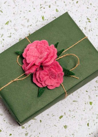 Carnation Felted Wire Napkin Ring
