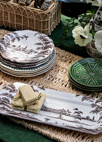 Country Estate Harvest Hostess Tray in Flint