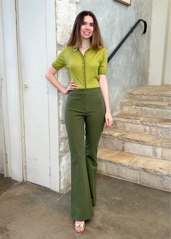 Dorella Featherweight Silk Blend Short Sleeve Button Front Knit Sweater in Green Olive