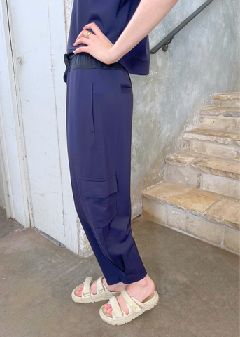 Kamaria Double Jersey Oull On Cargo Pant in Dark Navy