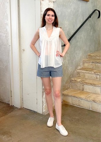 Chase Sleeveless Yoked Top In Marshmallow