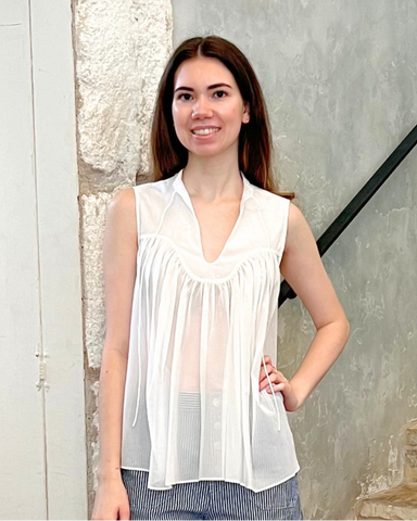 Chase Sleeveless Yoked Top In Marshmallow