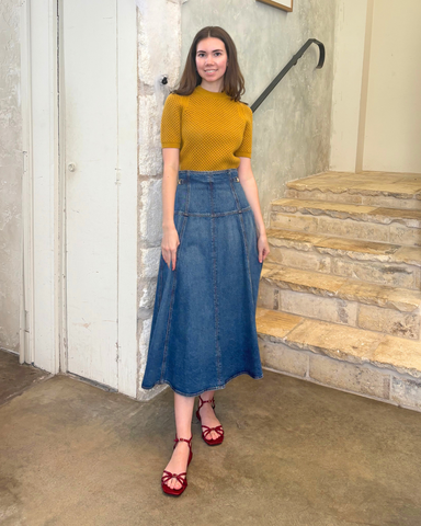 Imara Soft Mesh Stitch Short Sleeve Knit Top In Turmeric