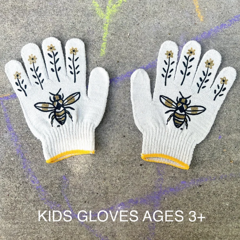 Screen-Printed Kids Bee Gardening Gloves