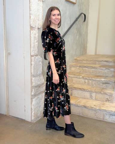 Leda Velvet Puff Sleeve Midi Dress In Black