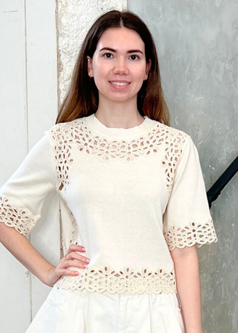 Leila Eyelet Trimmed Short Sleeve Sweater in Cream