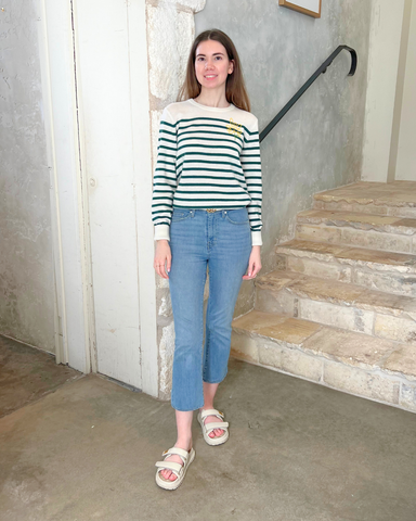 Daisy Graphic Long Sleeve Striped Crewneck Sweater in Hunter Green