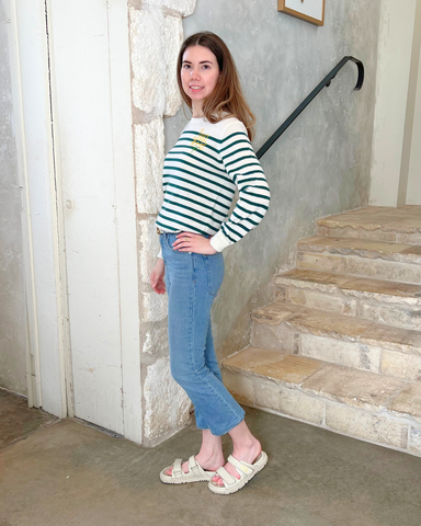 Daisy Graphic Long Sleeve Striped Crewneck Sweater in Hunter Green