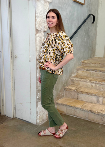 Loli Shadow Floral Print Puff Sleeve Blouse in Lucent