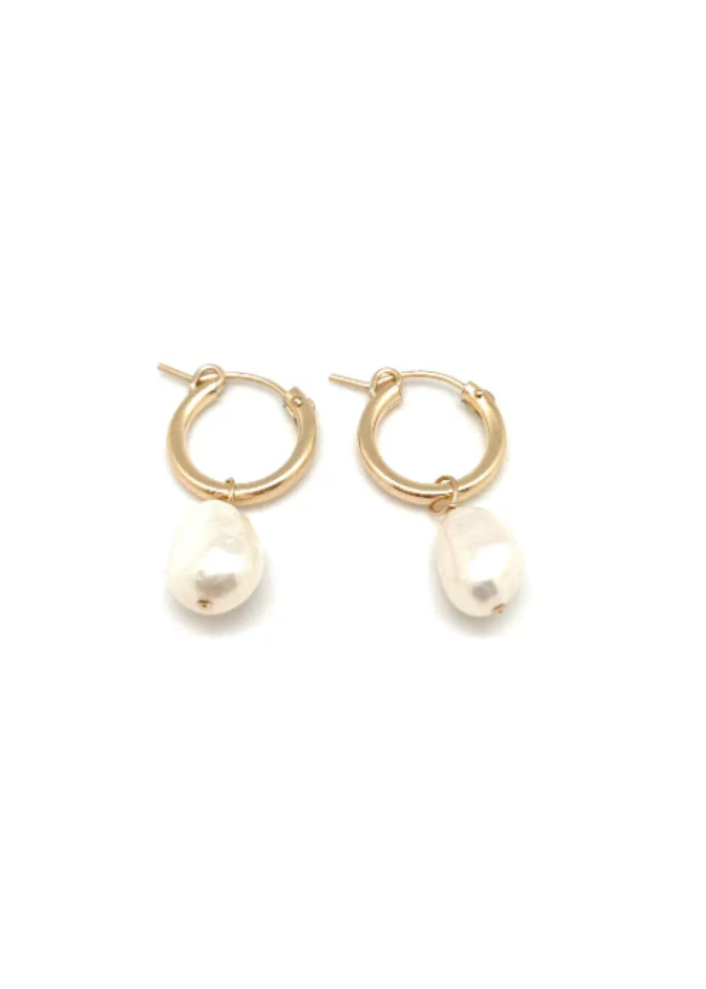 Nina Pearl Hoop Earrings in Yellow Gold