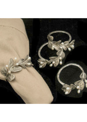 Boxwood Metal Napkin Rings in Pewter