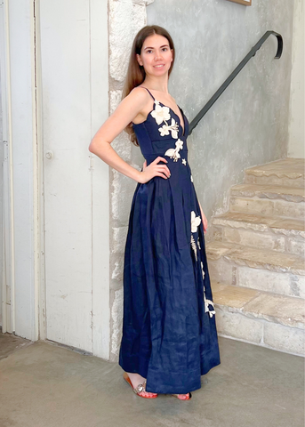 Sula 3-D Floral Applique Spaghetti Strap Maxi Dress in Cauca